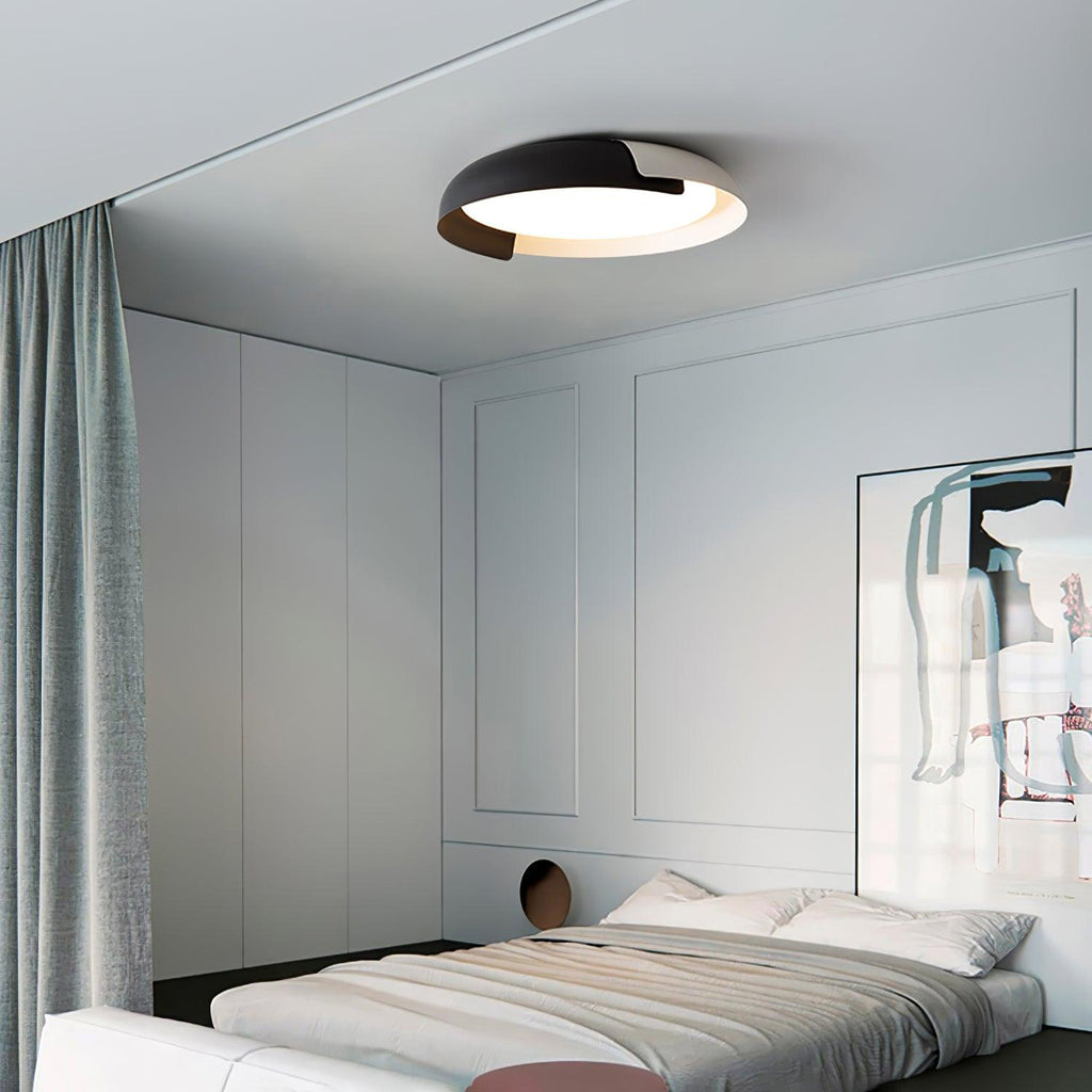 Vikaey Ceiling Light