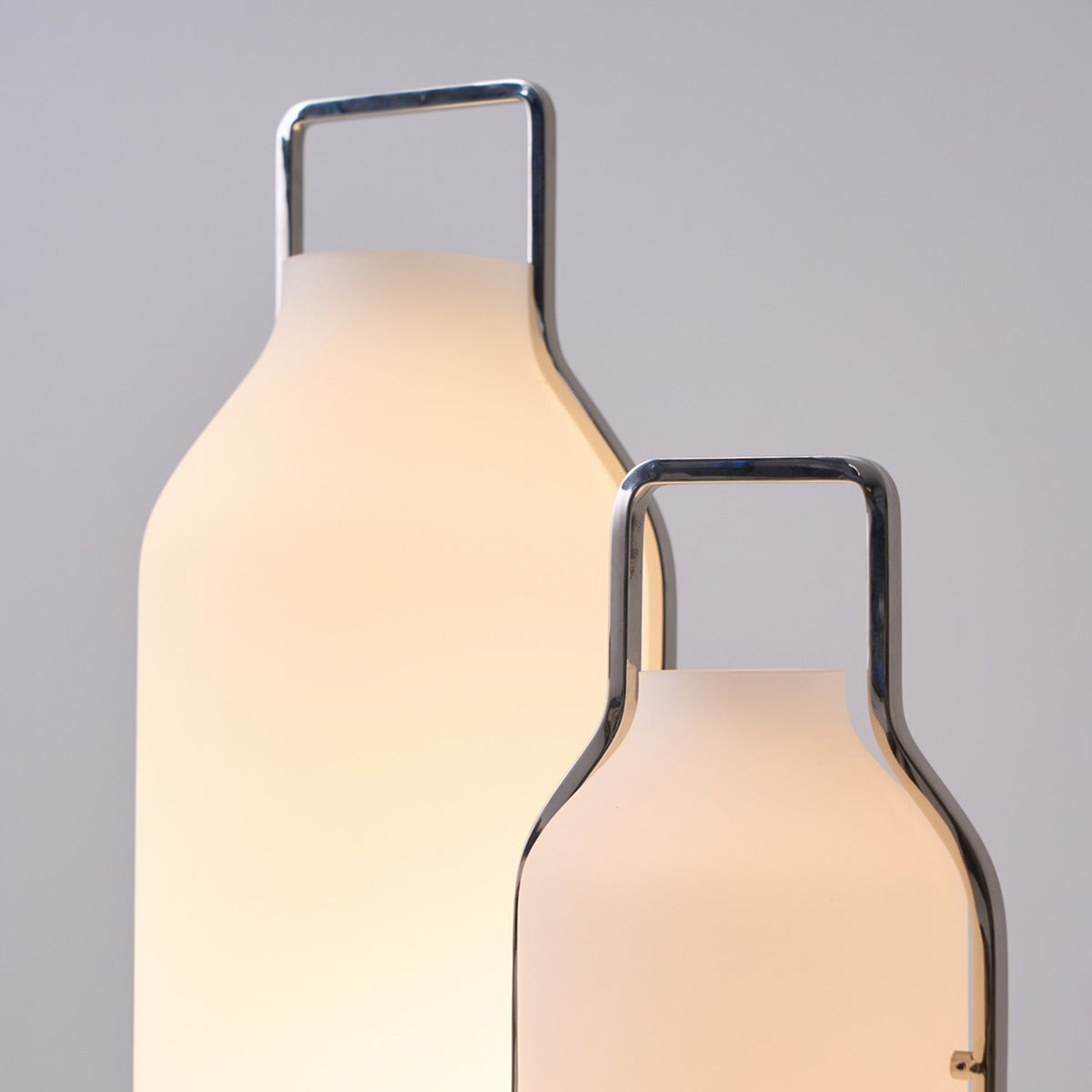 Vintara Lantern Table Lamp