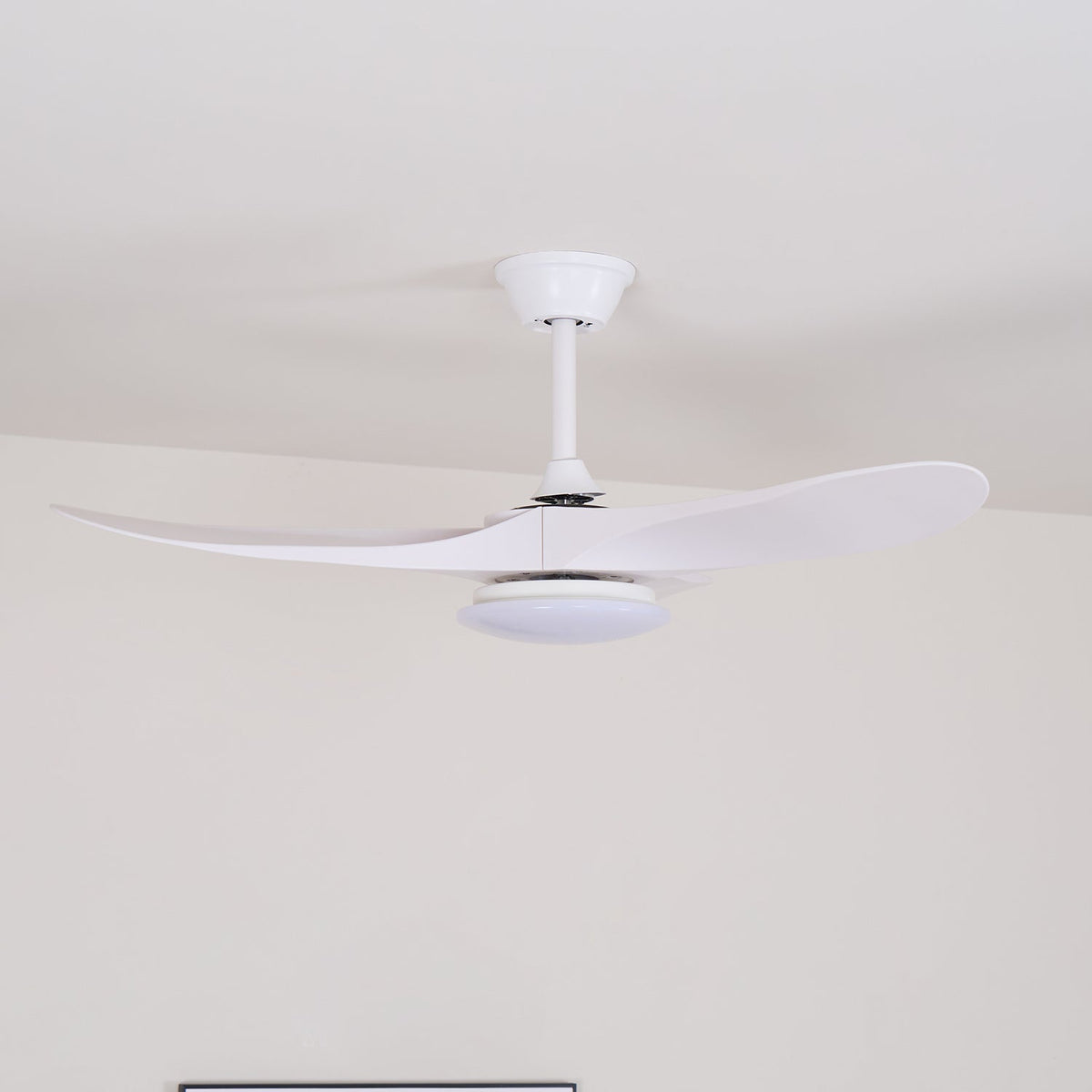 Virelo 42"/52" Ceiling Fan Light