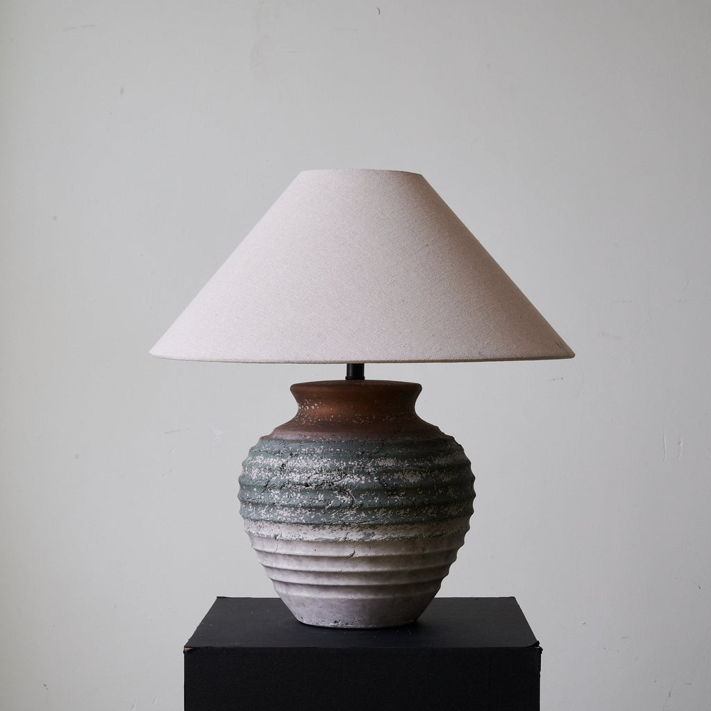Volca Gradient Clay Table Lamp