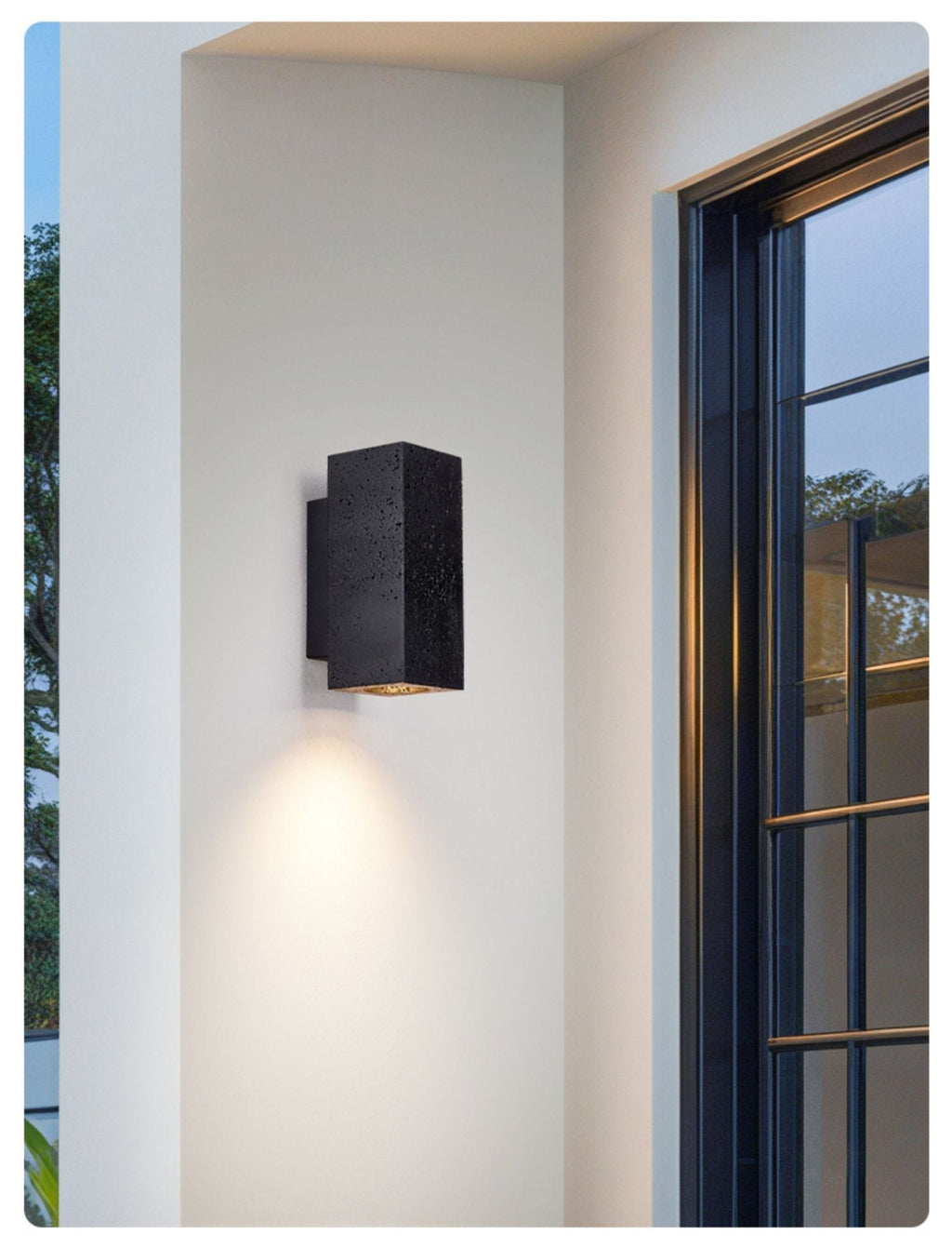Volkris Wall Lamp