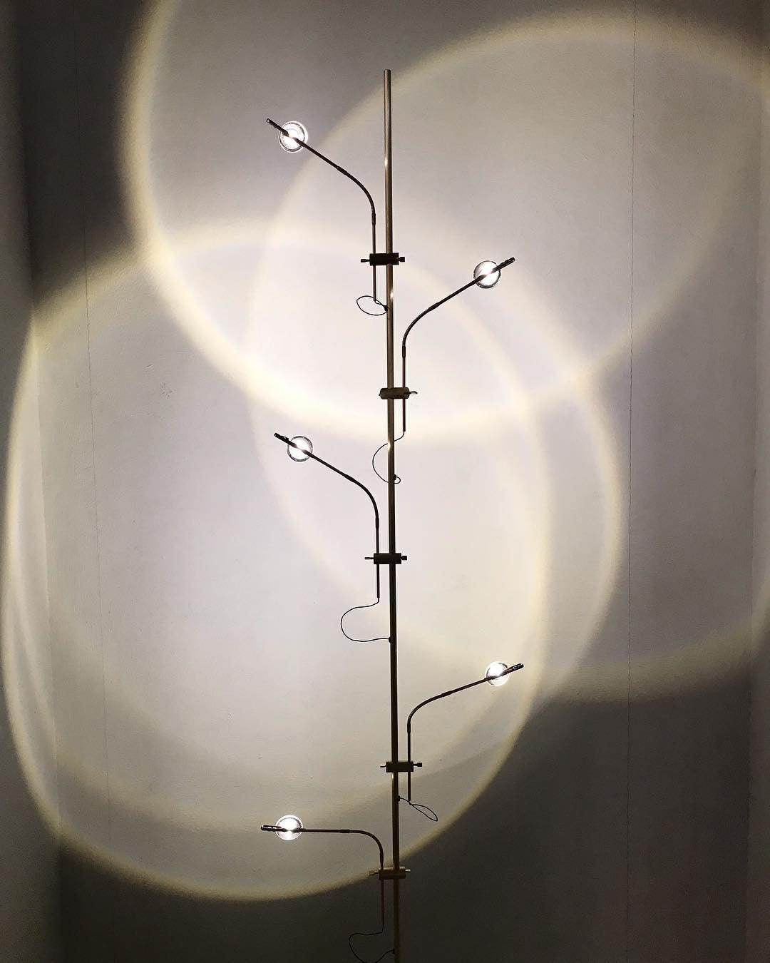 Wa Wa Floor lamp