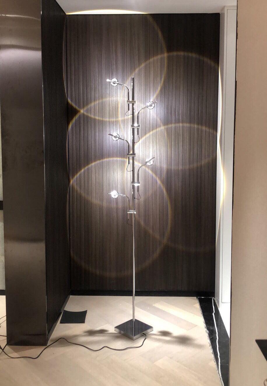 Wa Wa Floor lamp