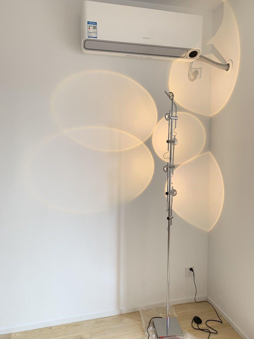 Wa Wa Floor lamp