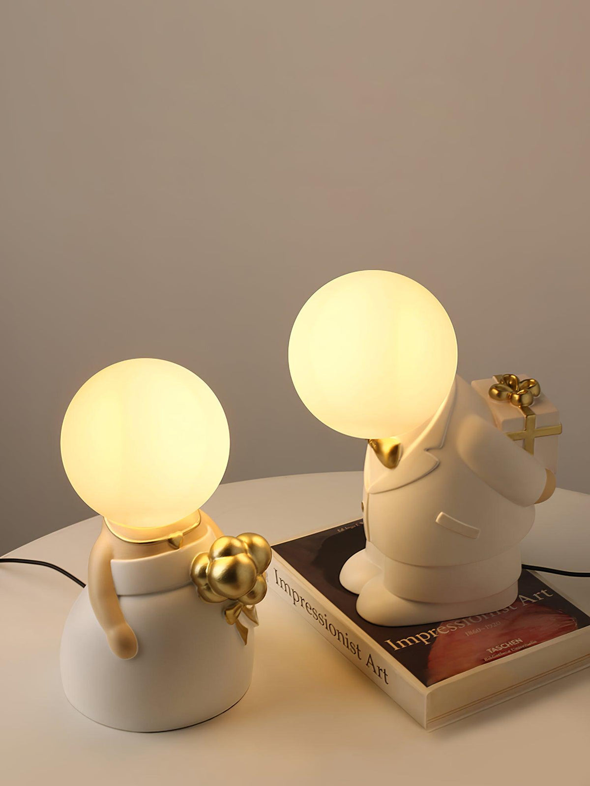 Wedding Decoration Built - in Battery Table Lamp