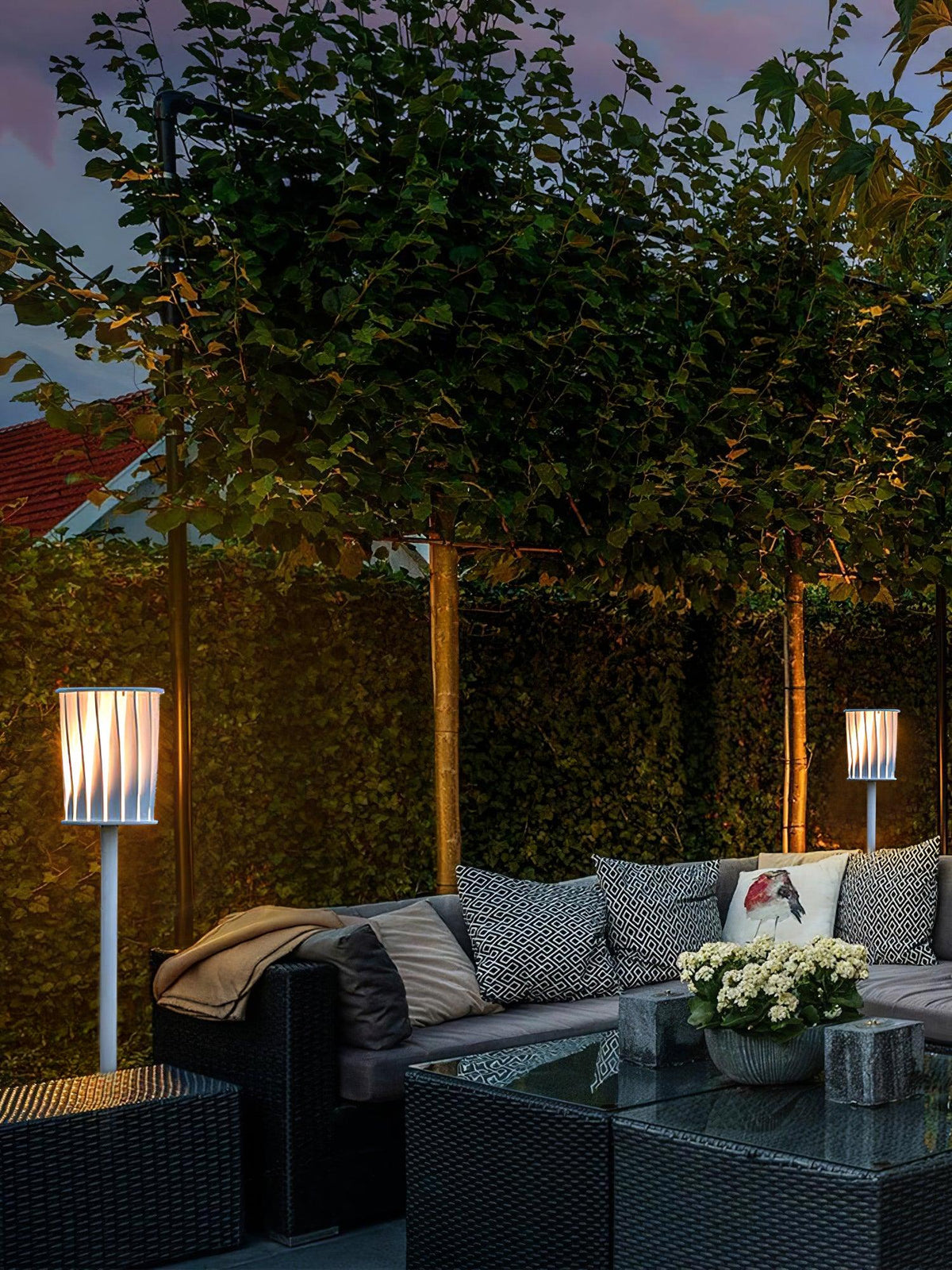 White Column Garden Light
