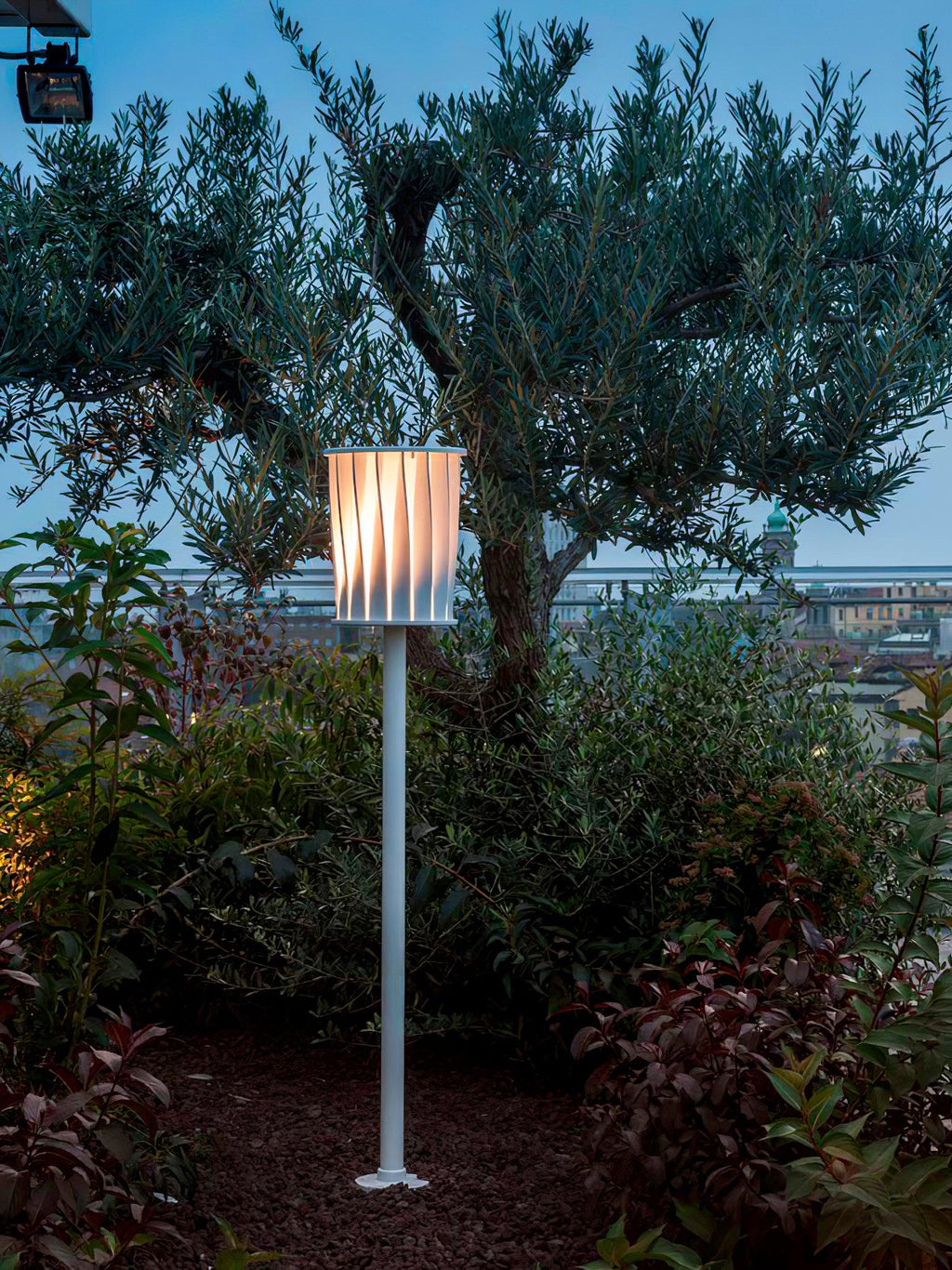 White Column Garden Light