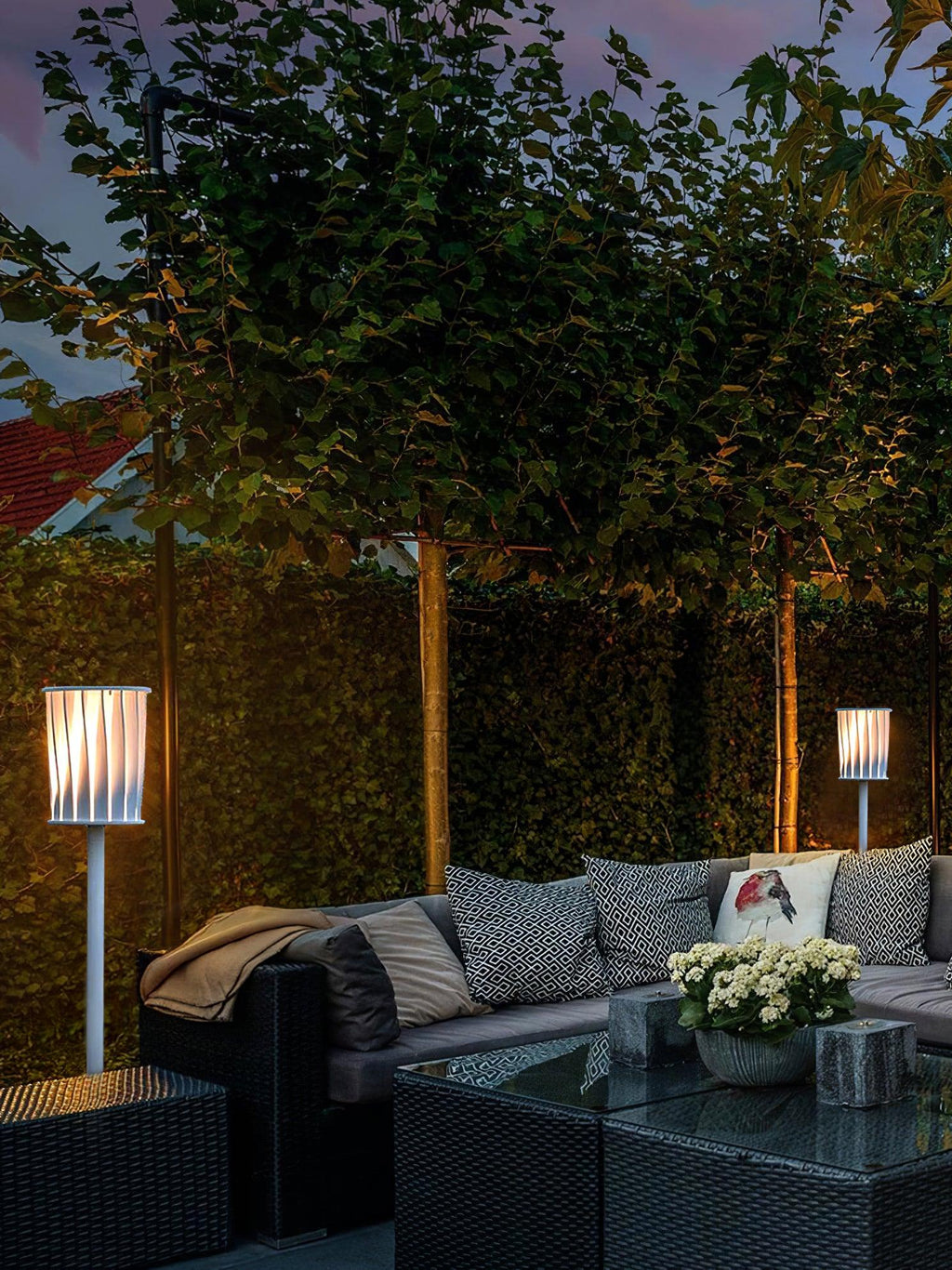 White Column Garden Light
