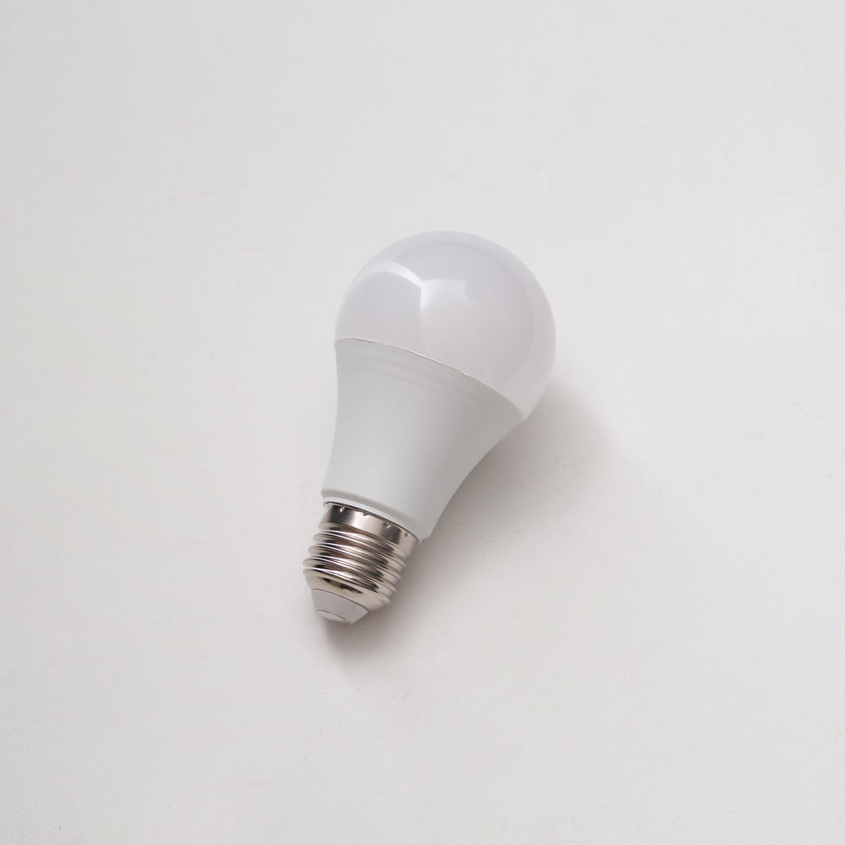 White LED Light E27 or E26 Bulb
