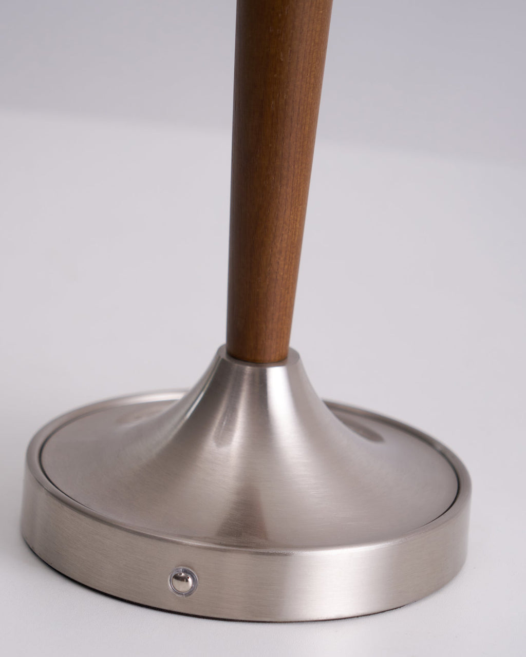 Winston Vintage Table Lamp