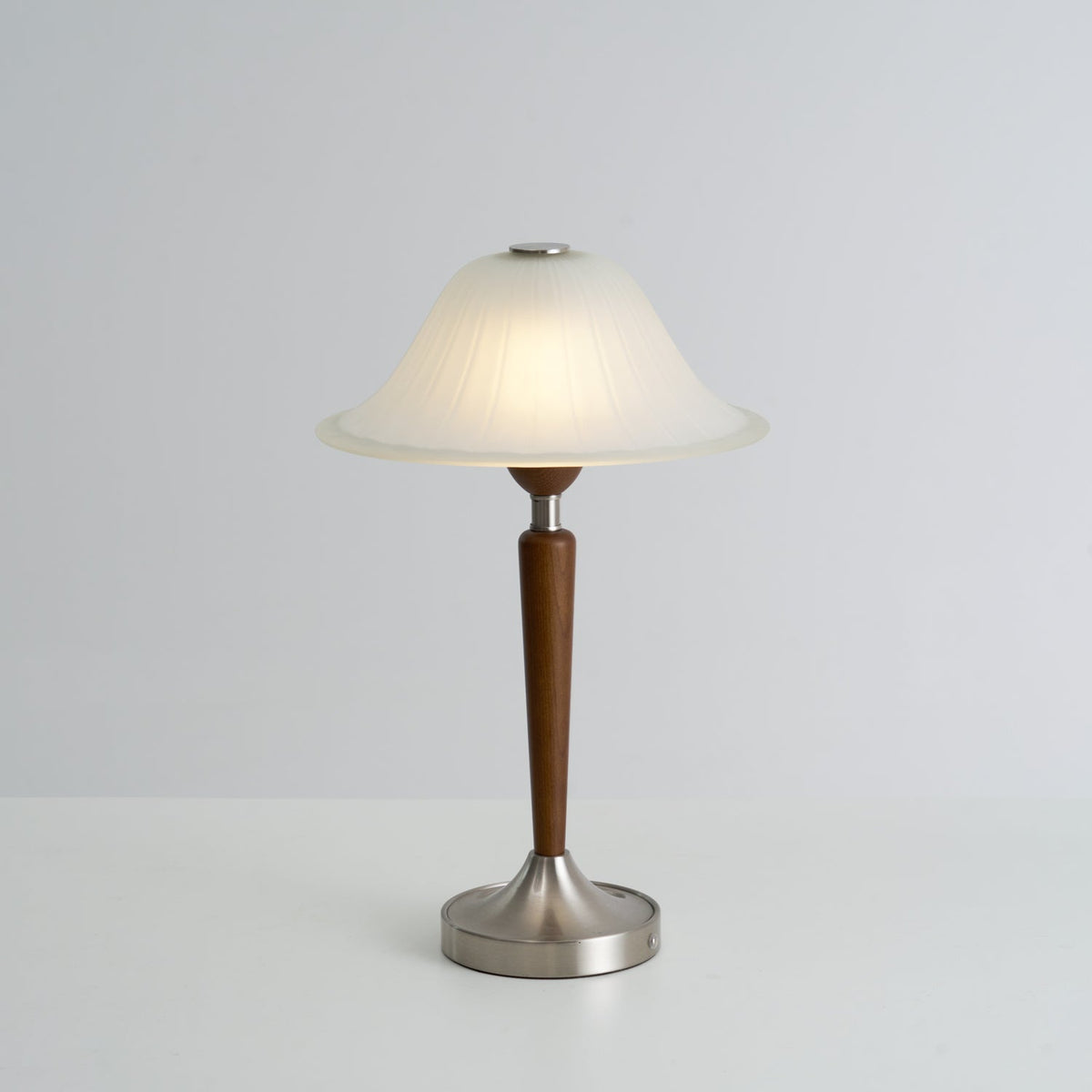 Winston Vintage Table Lamp