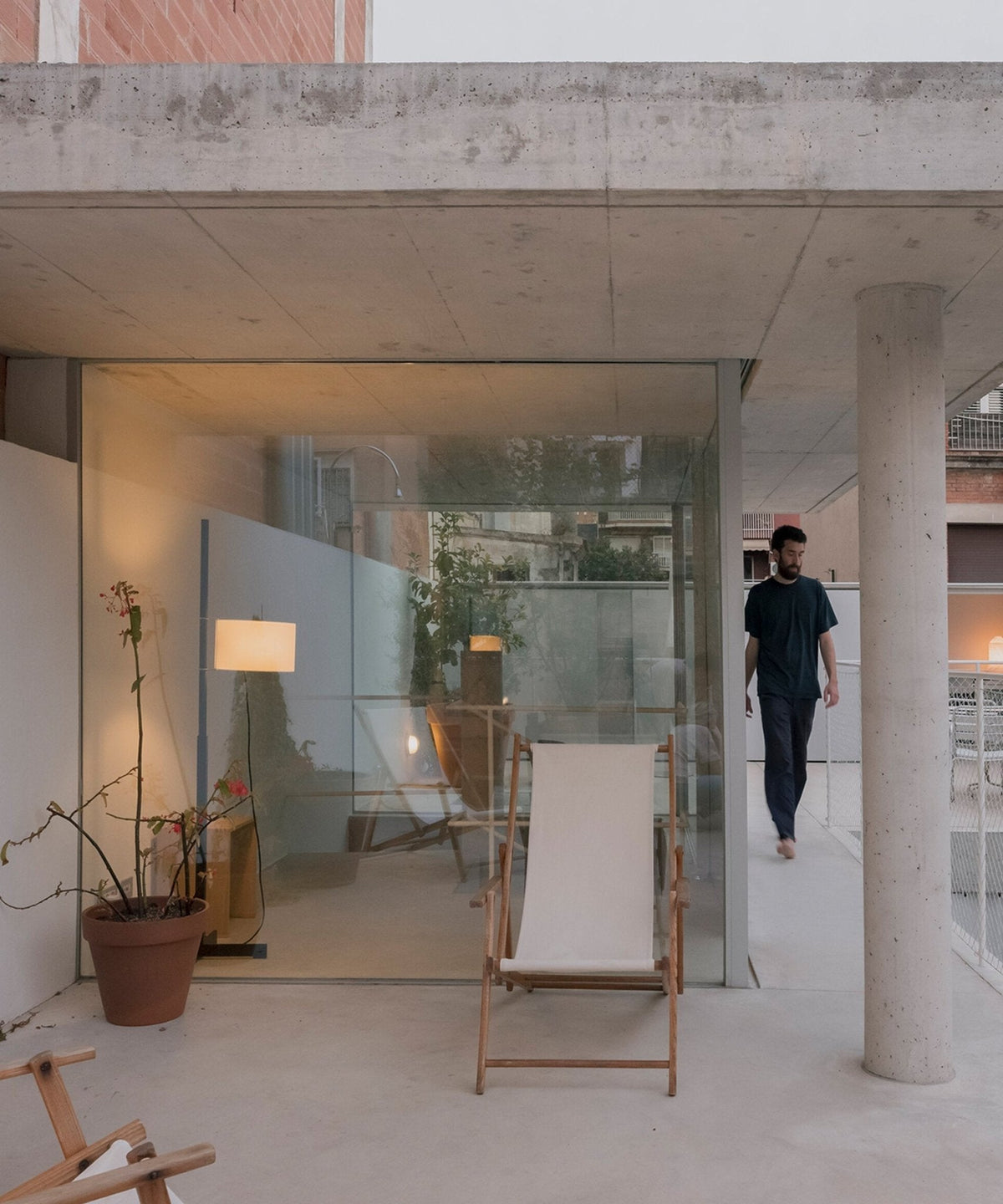 Wood Tmm Floor Lamp