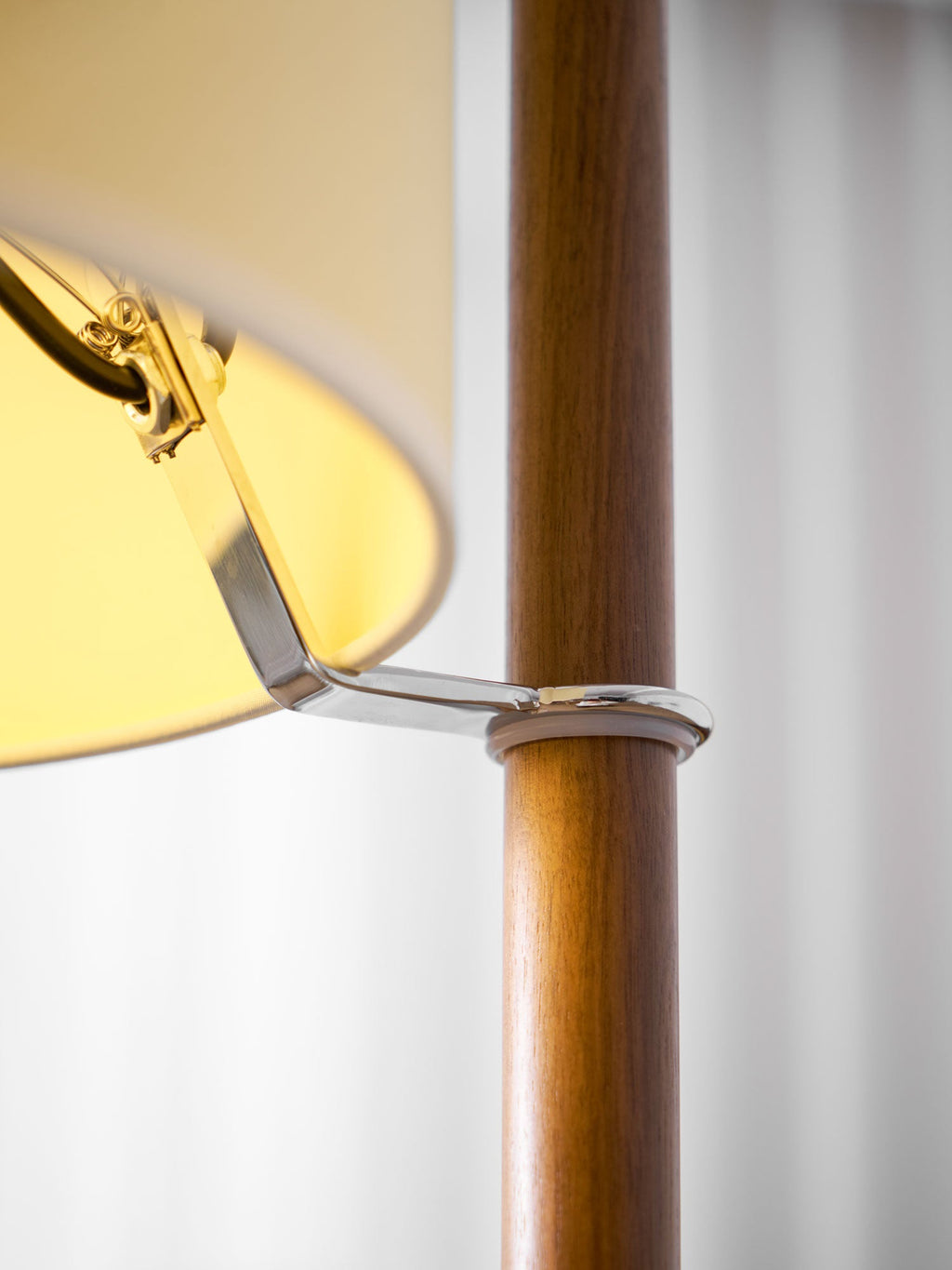 Wood Tmm Floor Lamp