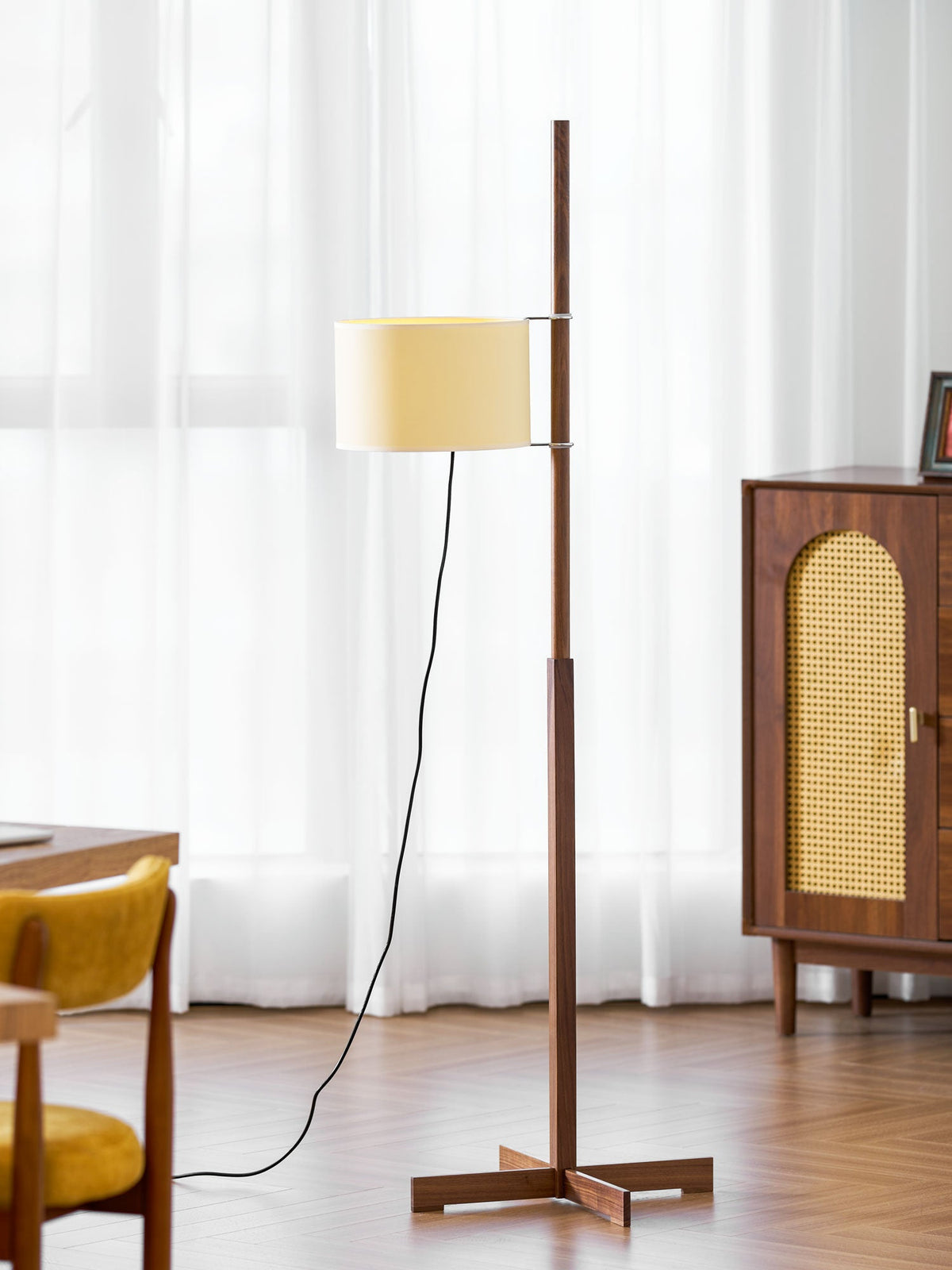 Wood Tmm Floor Lamp