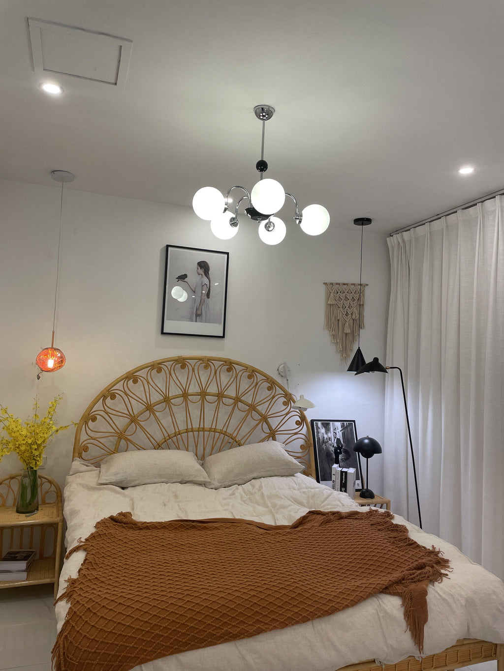 Yisu Chandelier
