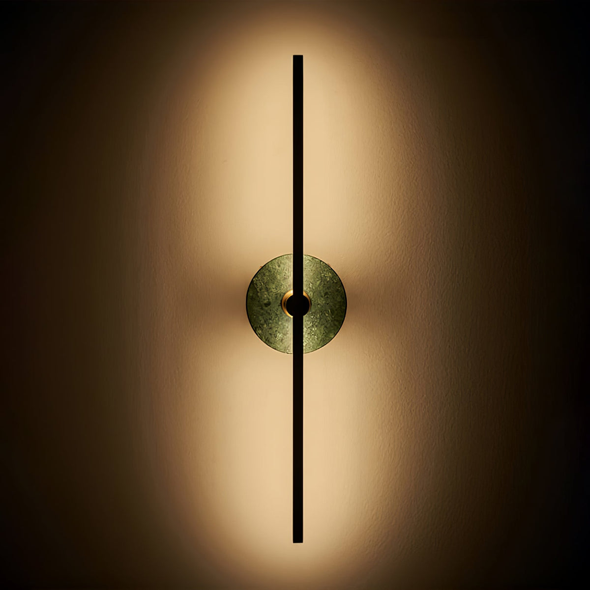 Zylaro Stone Wall Light
